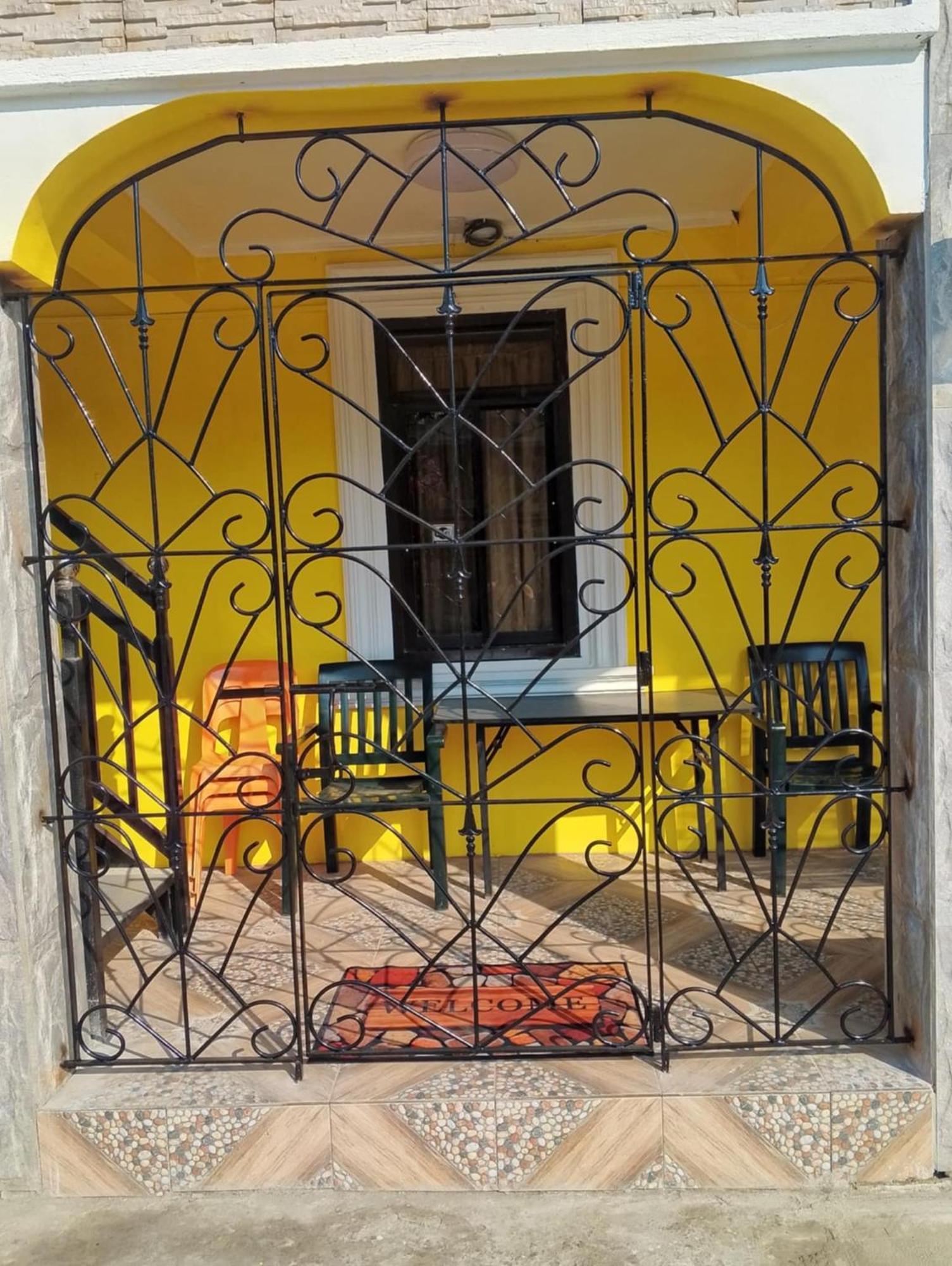 Vhauschild Transient Rooms Alaminos Exterior photo